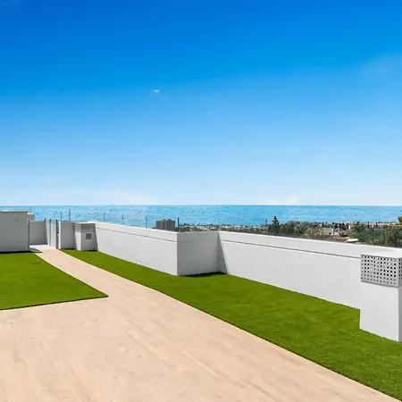 Apartmán Vivi Homes - The Essence - Sea Views - Terrace - Pool - Gym *